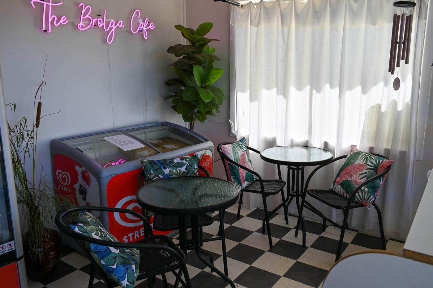 Motel Blackall Esterno foto